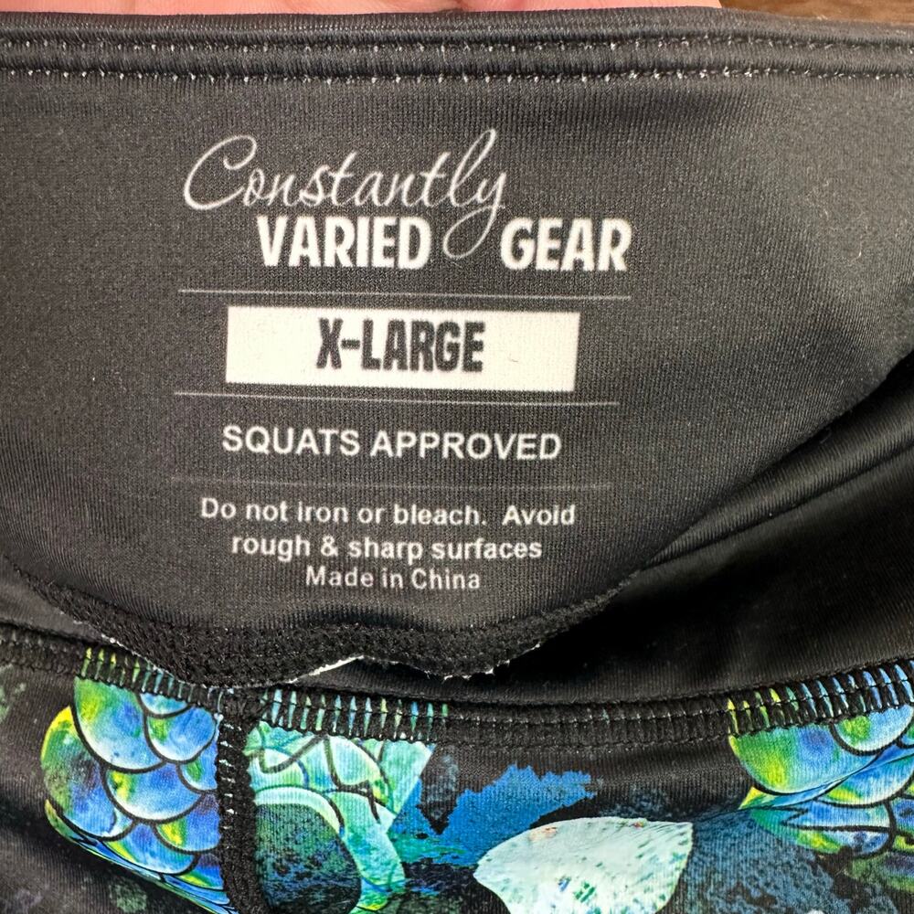 Constantly Varied Gear CVG Womens size XL Mermaid Skull Leggings Workout Goth - Picture 7 of 7